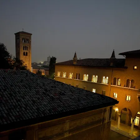 Exclusive La Reunion