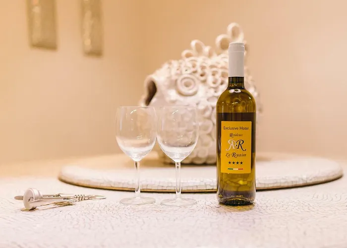 Exclusive La Reunion Отель Равенна