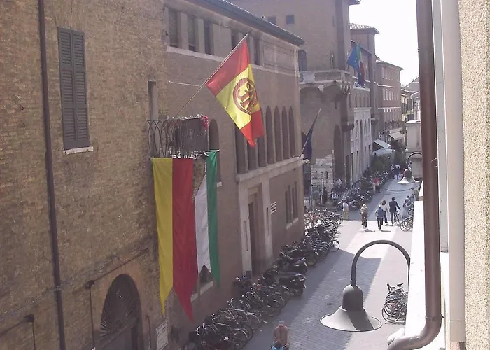 Exclusive La Reunion