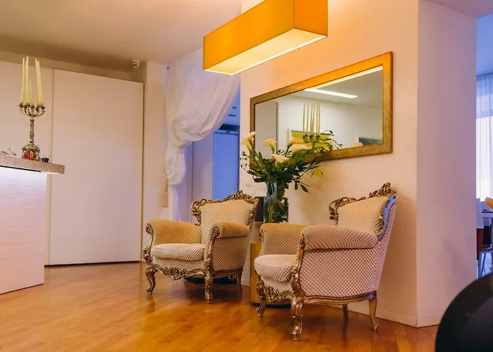 Exclusive La Reunion